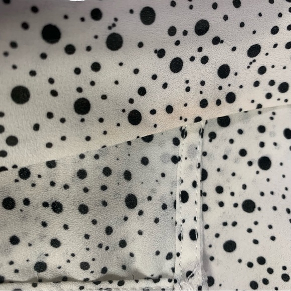 Adrianna Papell Women's Printed Flutter Sleeve V-Neck Top Size L WITH FLAWS #666 - Picture 2 of 7